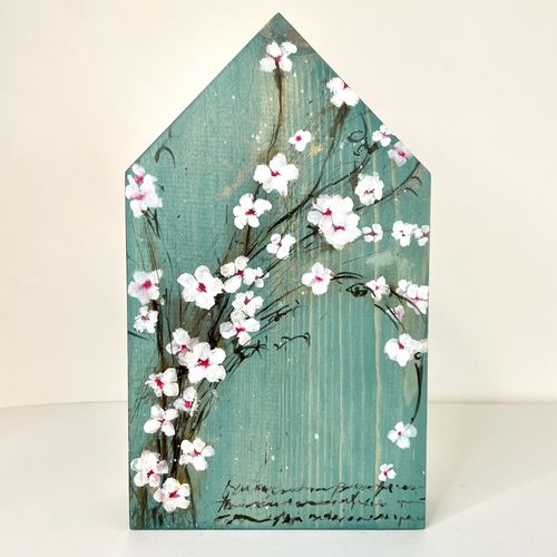 refugis Fina Veciana caseta de fusta pintada sakura flor de cirerer flor de cerezo blossom